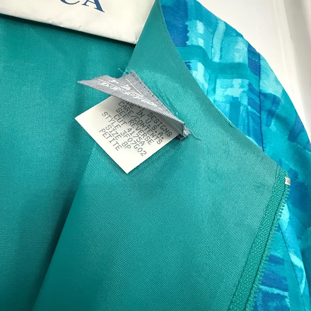 VINTAGE Women's Rabbit Rabbit Rabbit Designs Dress - Turquoise - Size 8P - Picture 4 of 5